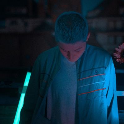 Le LOU sort son premier EP "Mue"